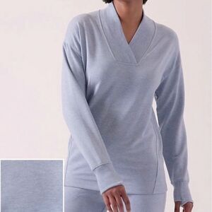 Athleta Clarity Blue Soft and Oversized Sweatshirt